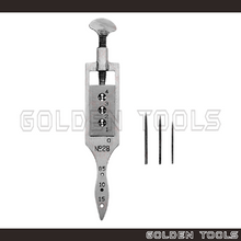 Load image into Gallery viewer, TSK 7003 3 Dies Screwplate Set 0.85mm 1.0mm 1.5mm For Mini Tap and Die Screw Plate Set Jewellery Casting Tools Thread
